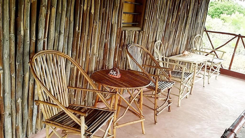 Diani Hostel Diani Beach Exterior photo