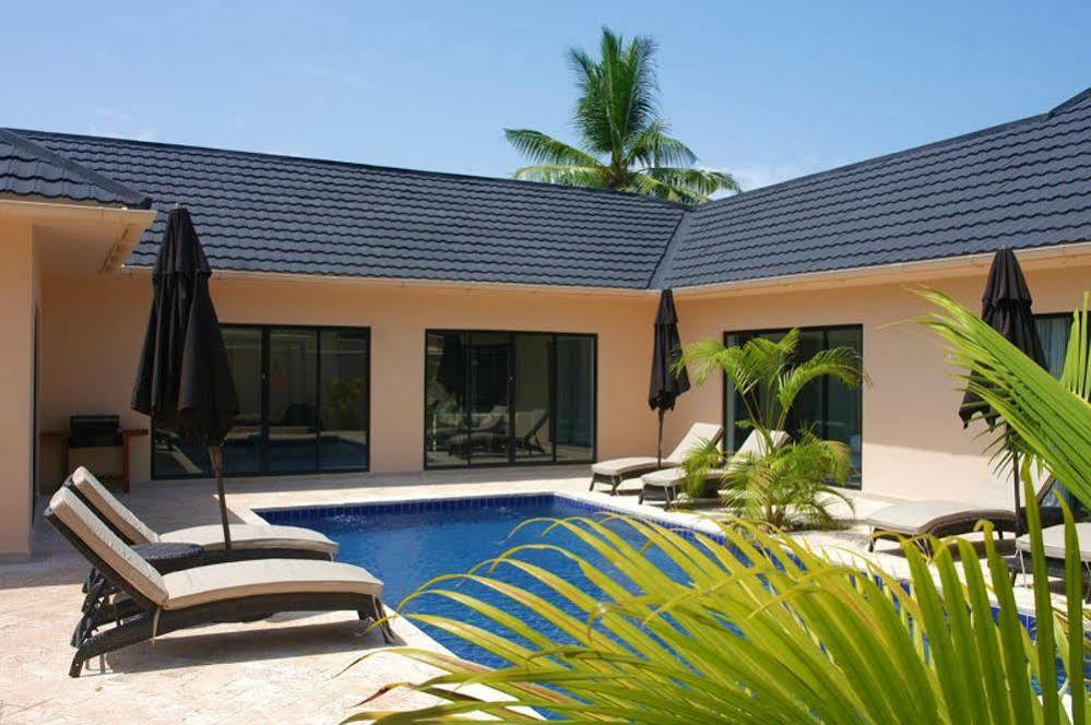 Diani Hostel Diani Beach Exterior photo