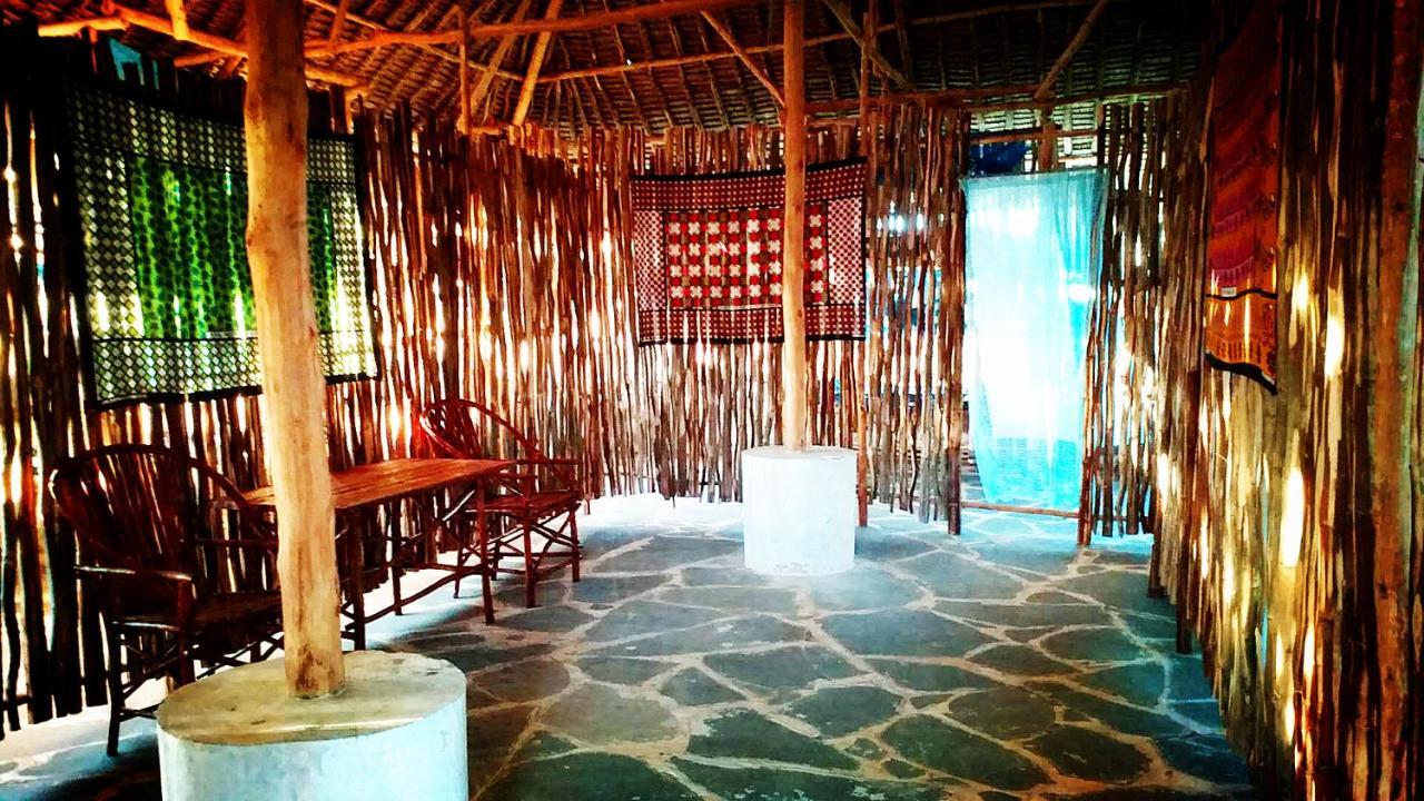 Diani Hostel Diani Beach Exterior photo